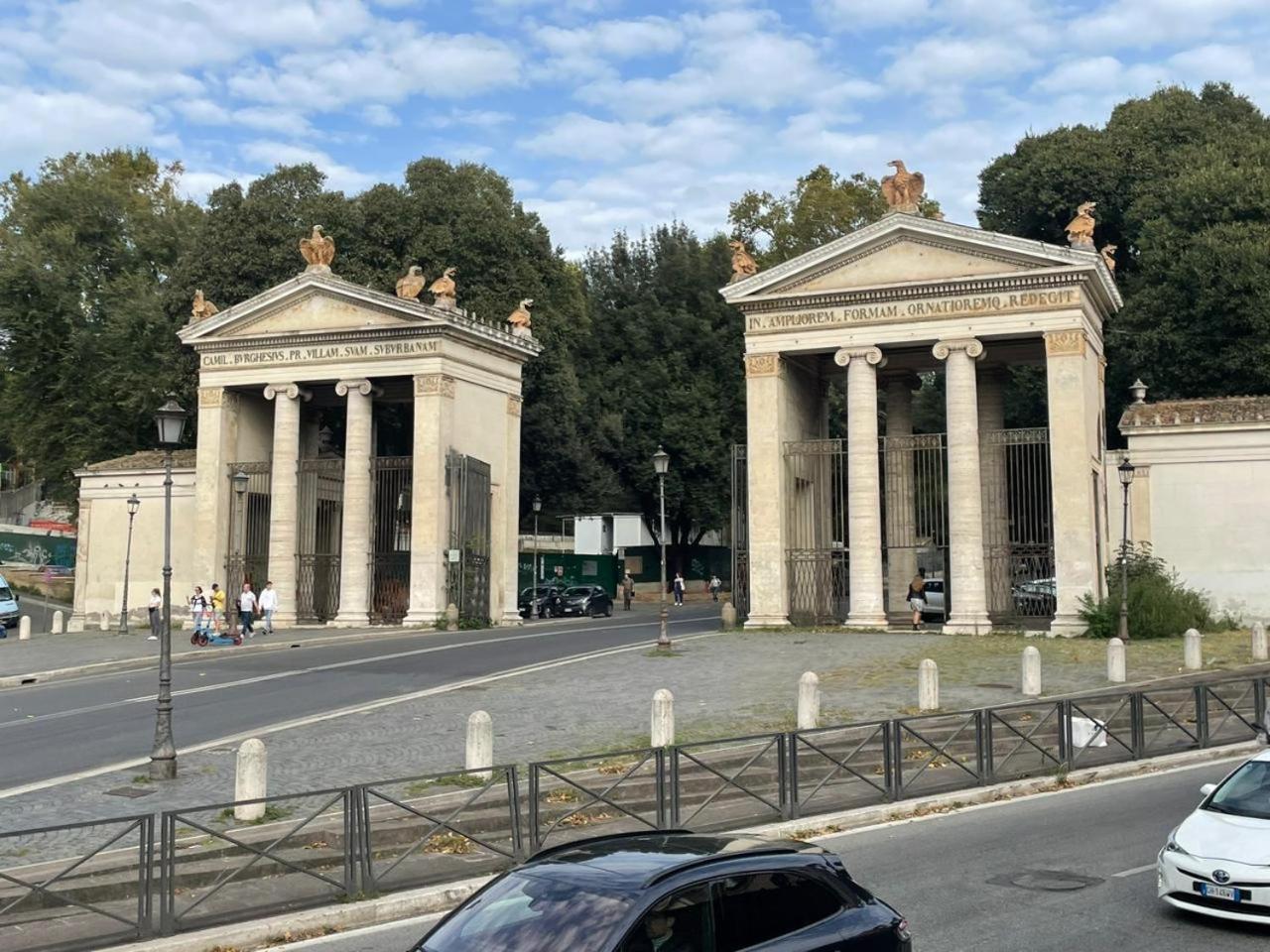 Center House Colosseo Рим Екстериор снимка